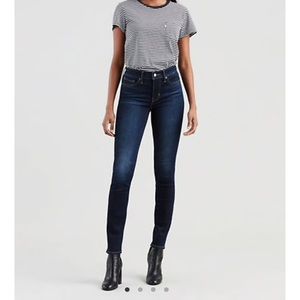 Levi’s 311 Shaping Skinny Jeans